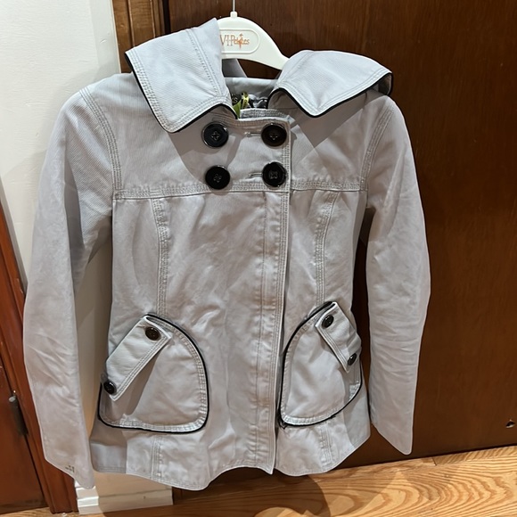 Pre-Owned Soia and Kyo jacket, in good condition, small hole at back. - Picture 1 of 7